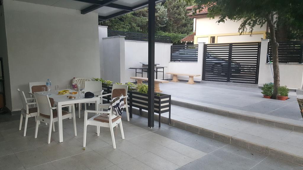 Villa Tikvesh Lake Kavadarci Exterior foto